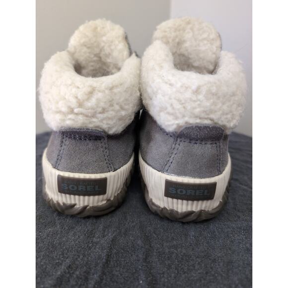 Sorel waterproof cozycore Out Nd About gray outdoor winter boots 3 - Picture 6 of 10